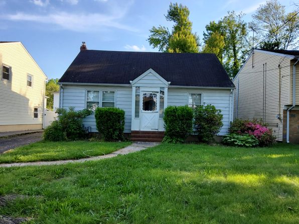 230 Dermody St, Roselle, NJ 07203
