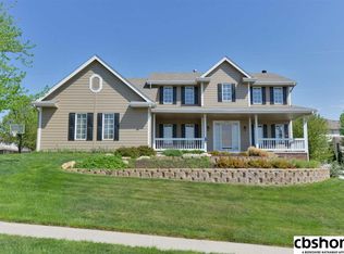 17542 Washington St, Omaha, NE 68135