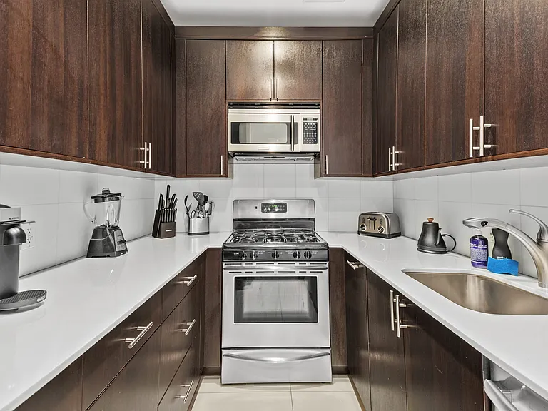 311 Church St #3 — Photo 14