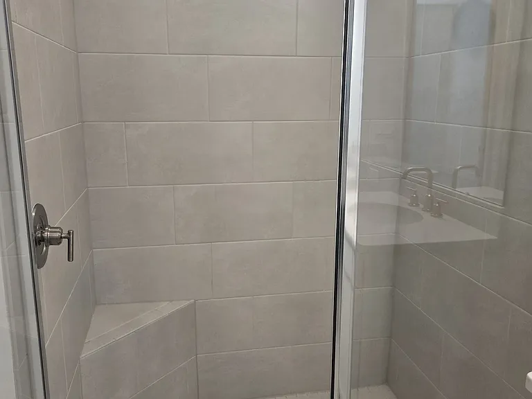 Master shower