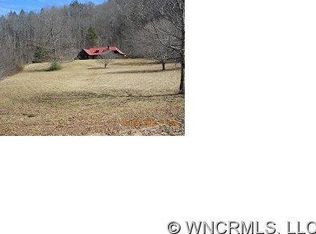 25 & 35 Freeman Rd, Hendersonville, NC 28792