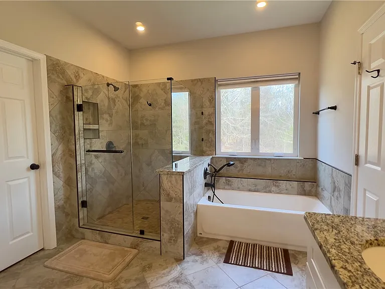 160 Hudgins Lake Rd — Photo 23