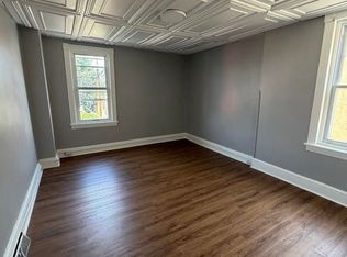 1141 Robeson St, Reading, PA 19604