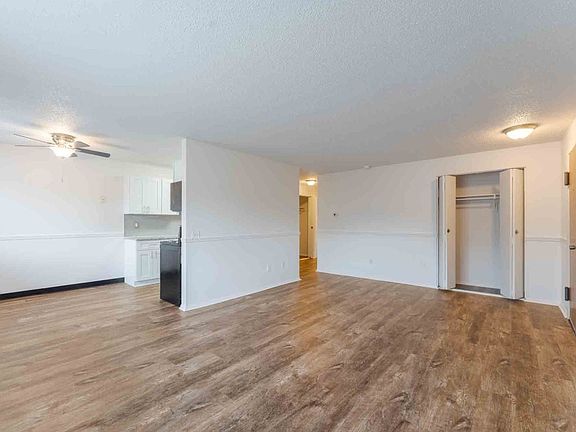 5th image of 2389 E Ridge Rd #115