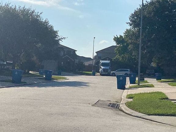 4th image of 21035 Kenna Cove Ln