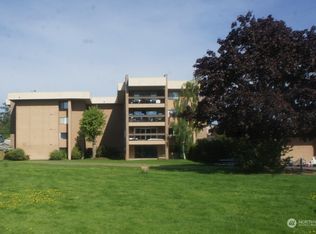 2021 N Laventure Rd APT 401, Mount Vernon, WA