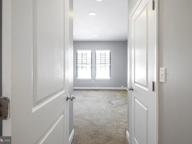 1940 N Gratz St #1 — Photo 23
