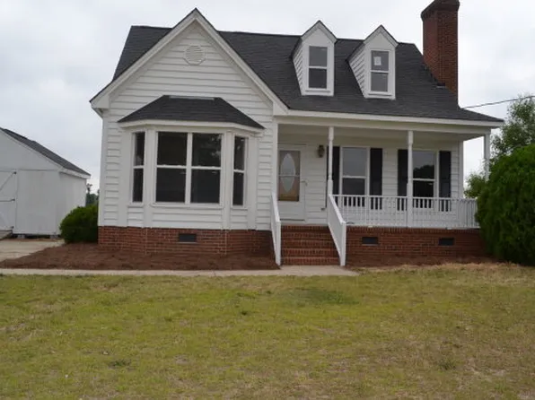 8255 Healthy Plains Church Rd, Sims, NC 27880