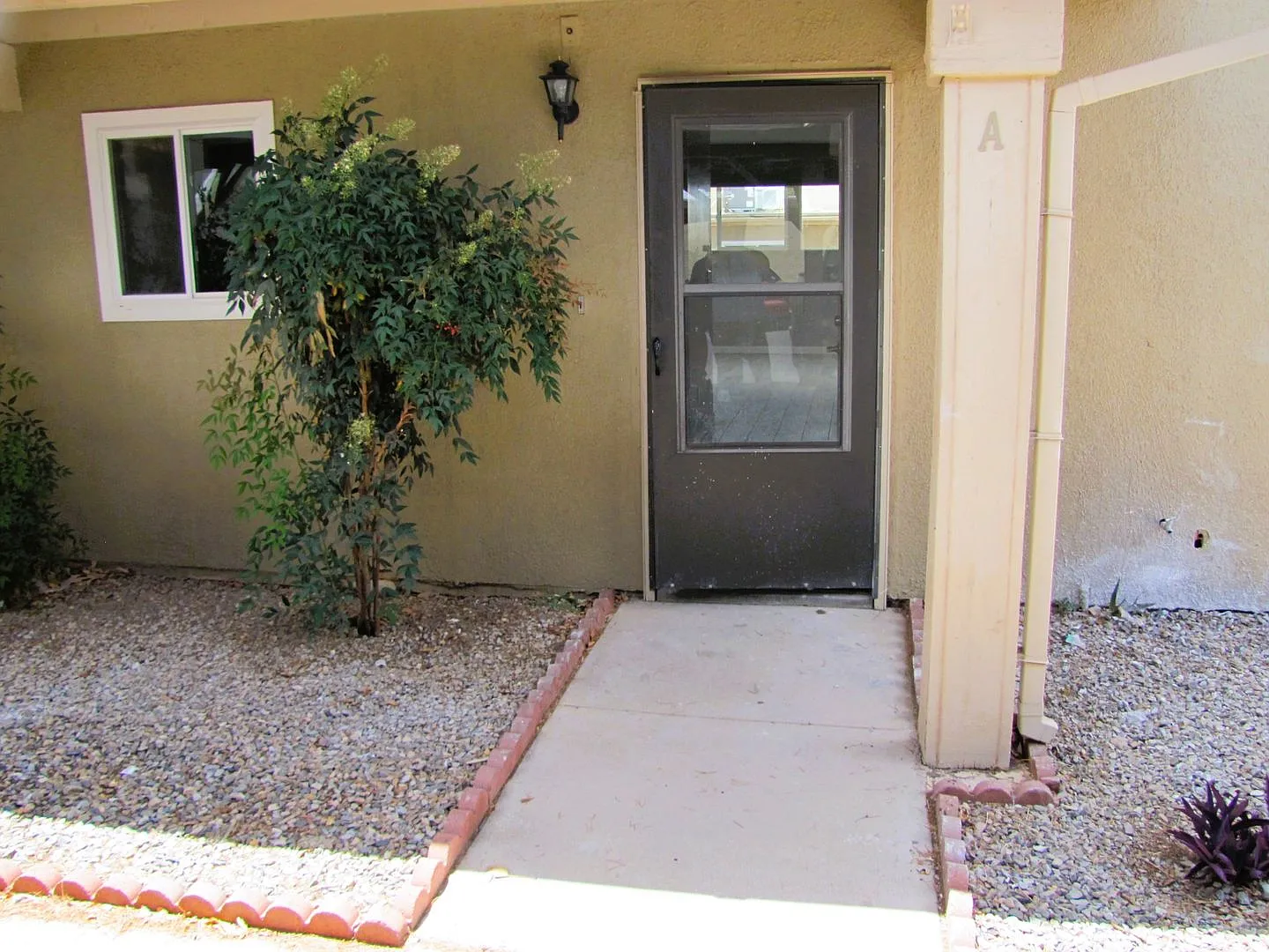 3BR/1BA/1CP, 958 sq.ft. townhouse in Sierra Vista, AZ — Photo 3
