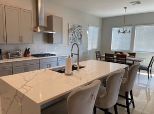 2909 Calzado Manor Ave, Henderson, NV 89044