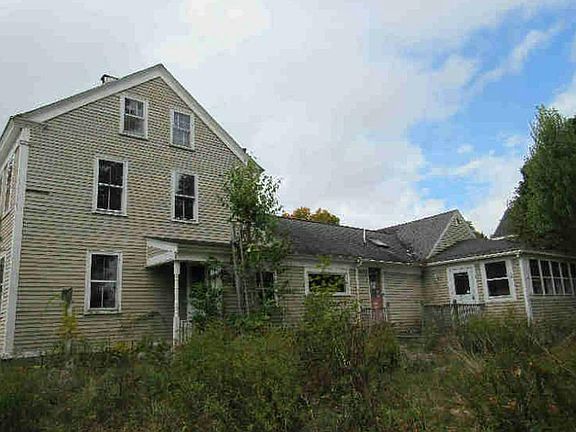 3rd image of 9 Brown St