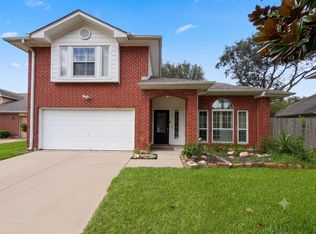 3507 Santa Rosa Ln, Sugar Land, TX 77478