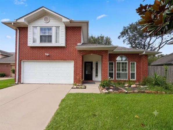 3507 Santa Rosa Ln, Sugar Land, TX 77478