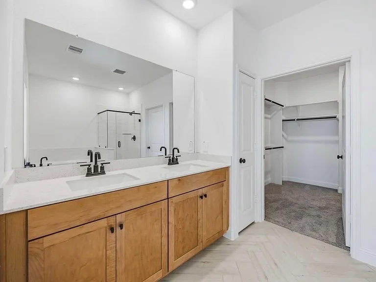 10326 Water Harbor Dr — Photo 13