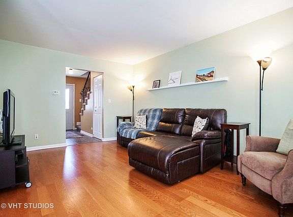 4th image of 753 Asbury Dr