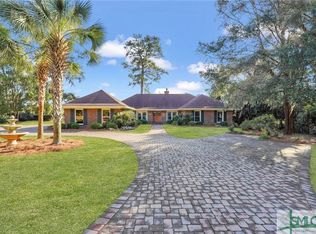 637 Rose Dhu Rd, Savannah, GA 31419