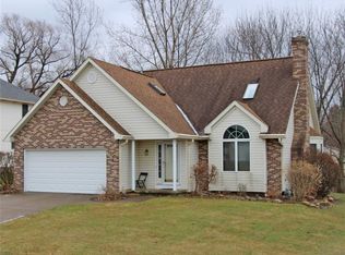 3631 Julie Ct, Erie, PA 16506