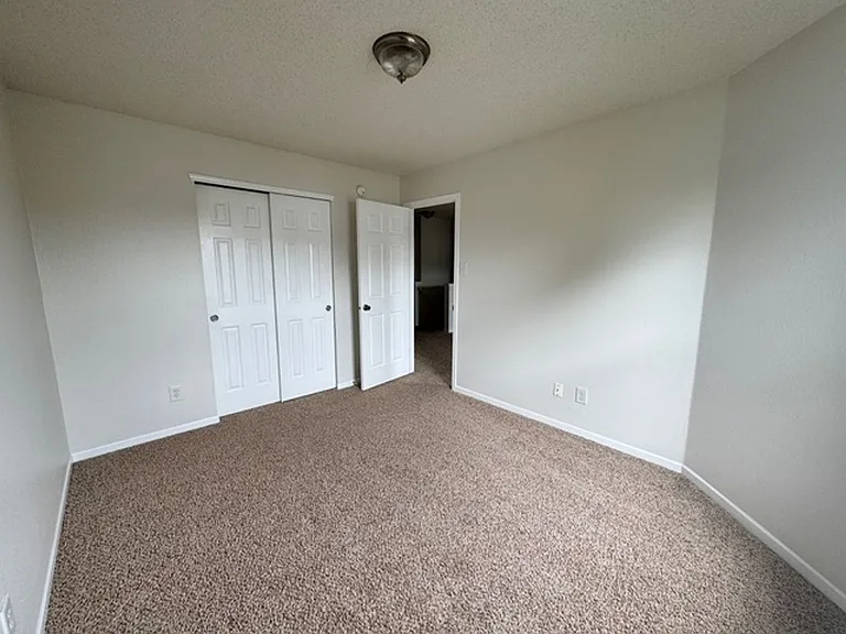 1723 Elijah Blue Dr — Photo 25