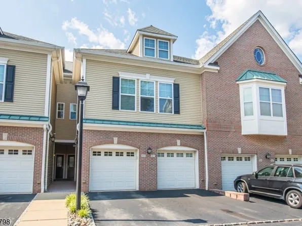 812 River Pl, Butler Boro, NJ 07405