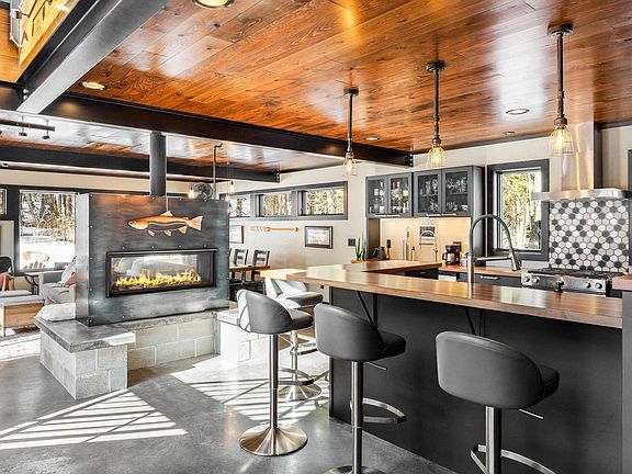 5th image of 3515 Greysolon Rd