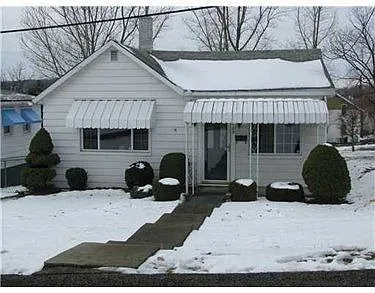 285 Taylor Ave photo 1