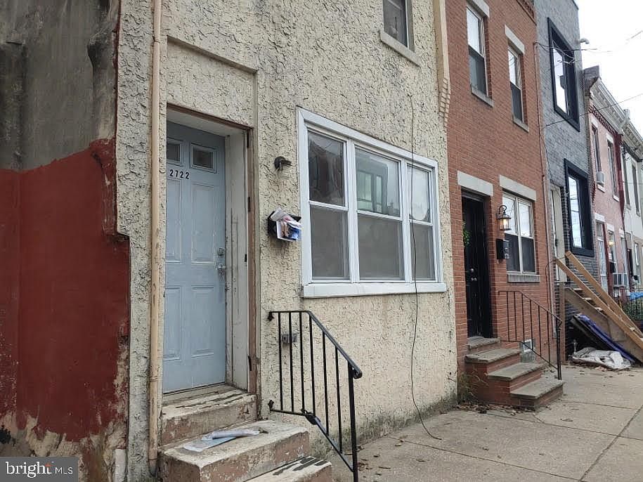 1st image of 2722 Oakford St