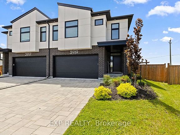 4th image of 3919 Mitchell Cres