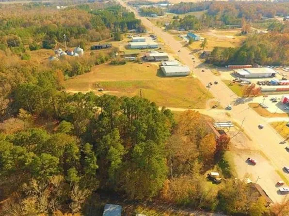 754 Mulberry Ave S #3, Selmer, TN 38375