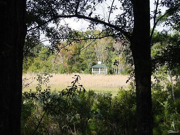 2nd image of WHITE IBIS Court LOT 75