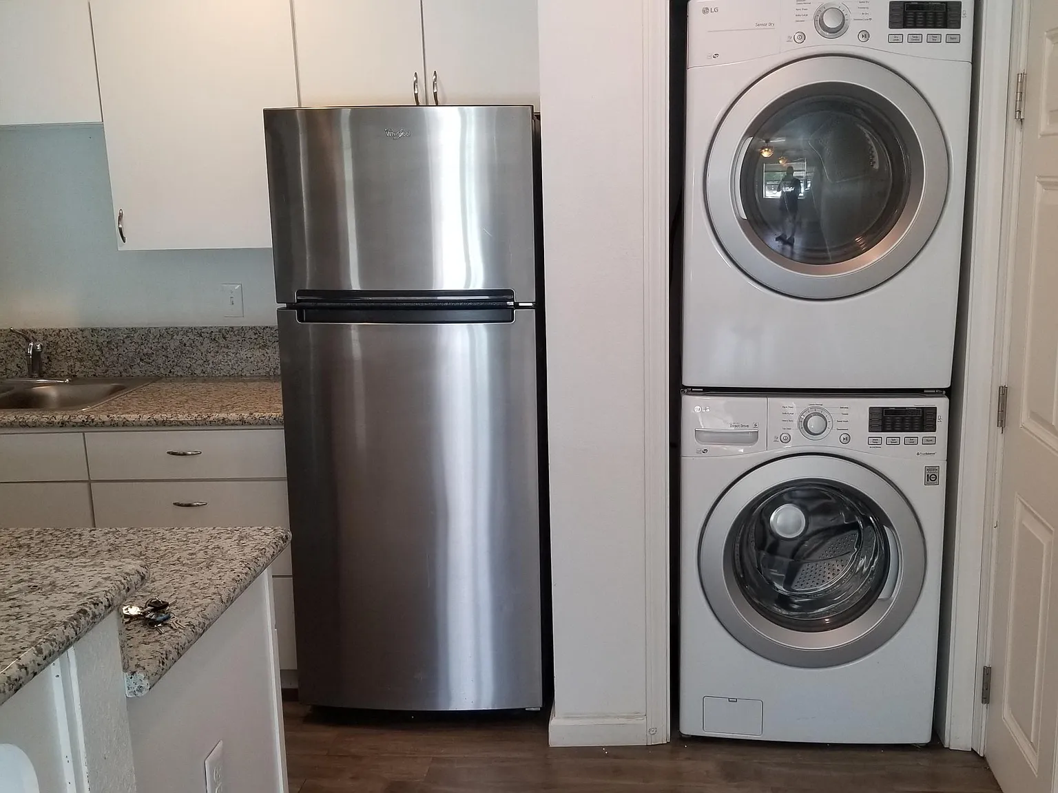 2 bed, $1,325 — Photo 3