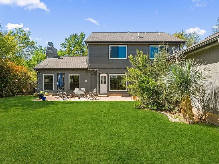 10408 Loring Dr — Photo 37