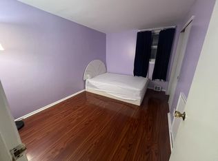 82X Kendrick St, Philadelphia, PA 19111