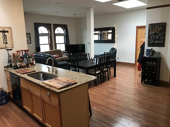 3rd image of 503 3rd St #1