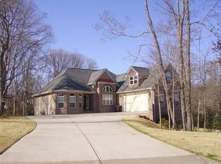 416 Tori Dr, Winder, GA 30680