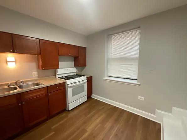 6225 S University Ave #1A, Chicago, IL 60637