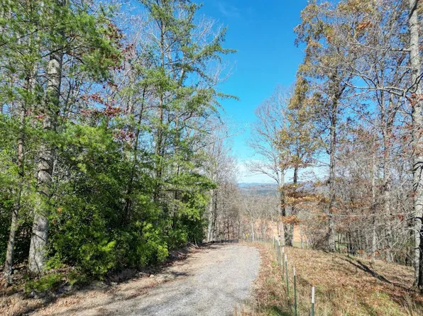 57.59 Winchester Creek Rd, Young Harris, GA 30582