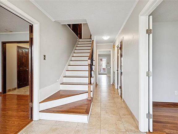 4th image of 7304 Oneil Dr