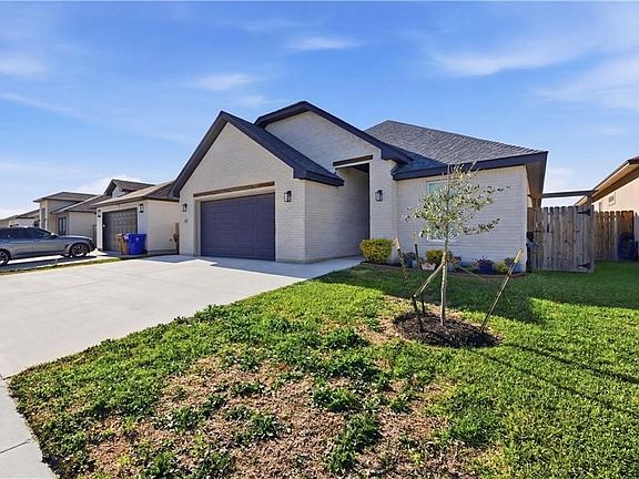 4th image of 4013 Fold Ln