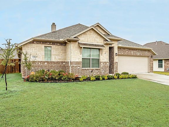 2nd image of 628 Creek Point Dr