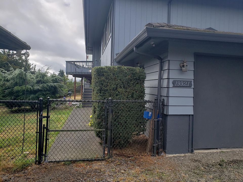 1st image of 19921 Nilsen Ln NW