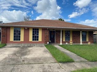 9770 W Wheaton Cir, New Orleans, LA 70127