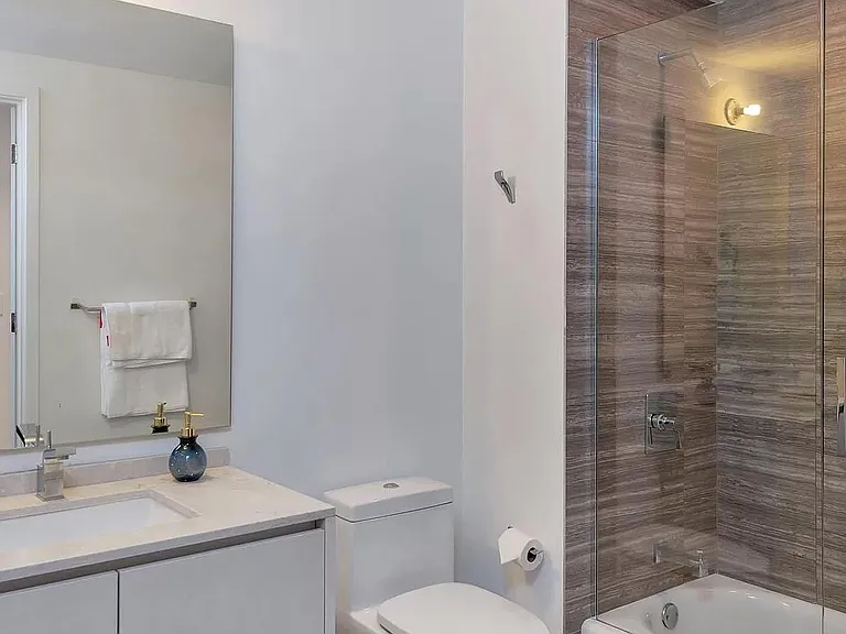 1010 Brickell Ave #2210 — Photo 6