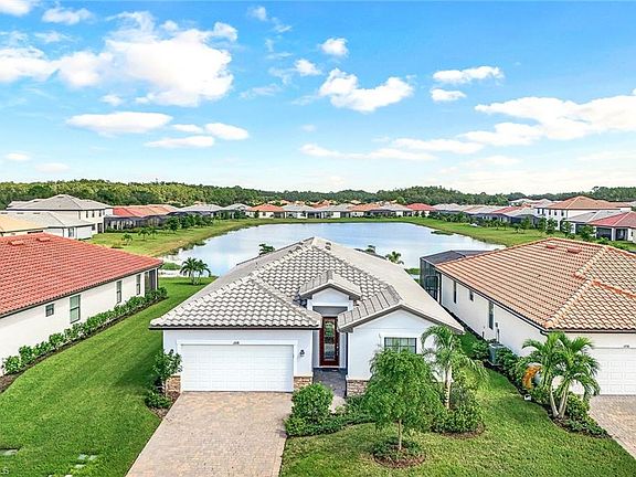 2nd image of 11528 Shady Palm WAY