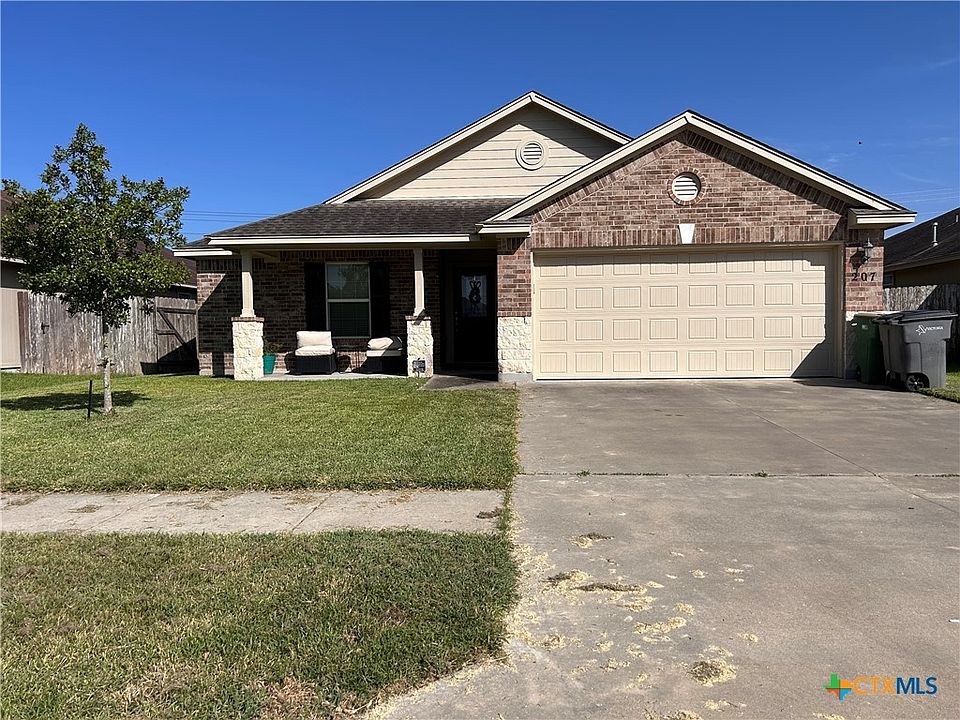 1st image of 207 Cobble Stone Ct