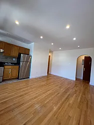 32-06 29th Street, #4D