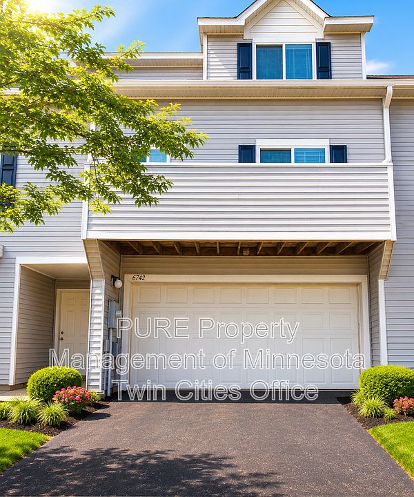 1st image of 6742 Meadow Grass Ln S