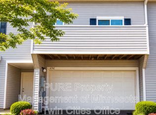6742 Meadow Grass Ln S, Cottage Grove, MN 55016