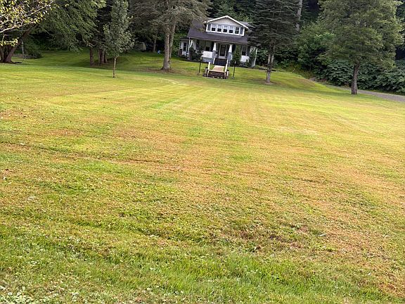 4th image of 240 Swamp Rd