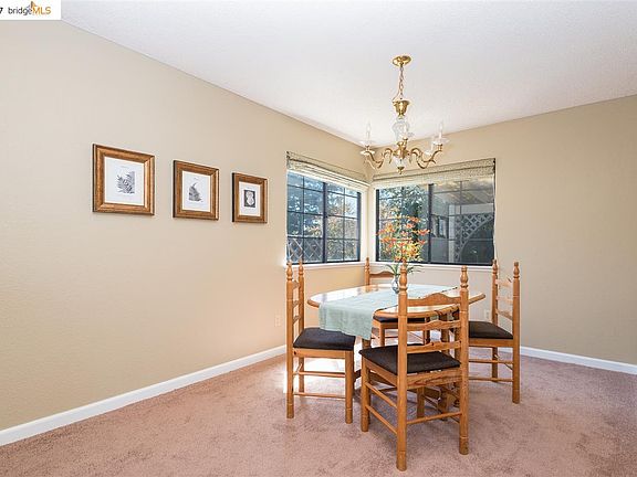 4th image of 2121 Barbano Ct