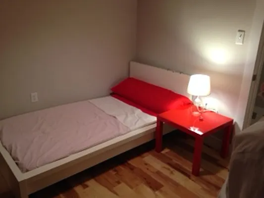 Rented by 5 Boro Realty Corp | media 9